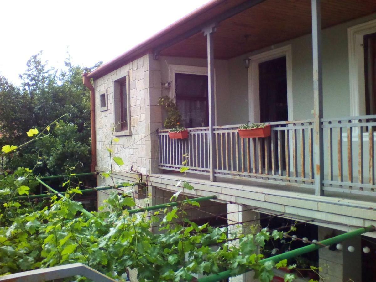 Hotel Kapana Mtsʼkhetʼa Exterior foto